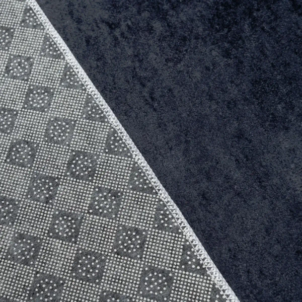 Dywan prostokątny Formuła 323002 do pokoju dziecięcego czerwony czarny