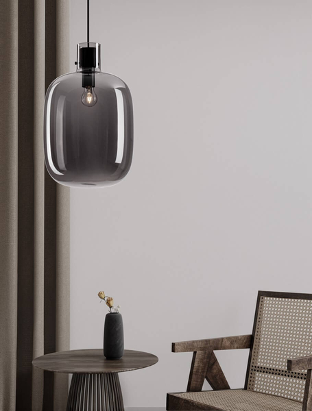 Loftowa lampa wisząca Padre szklana czarna przydymiona