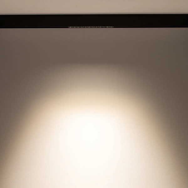 Lampa do szynoprzewodu magnetycznego 10144 LED 9W 3000K czarna