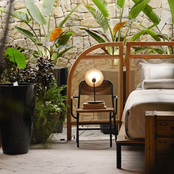 Drewniana lampka stołowa Dot QN-DOT-TL-TEAK okrągła brązowy czarny