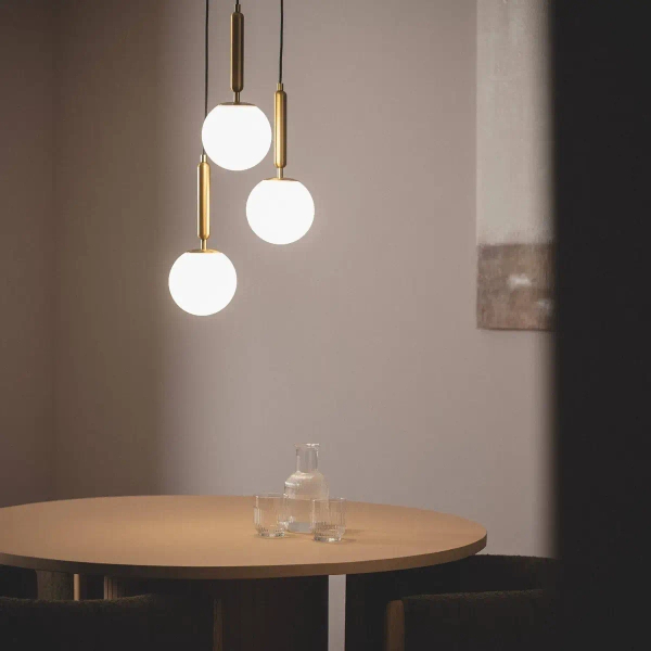 Kulista wisząca lampa Palazzo ABR-LWPAL-3XE27 szklana kule balls białe złote
