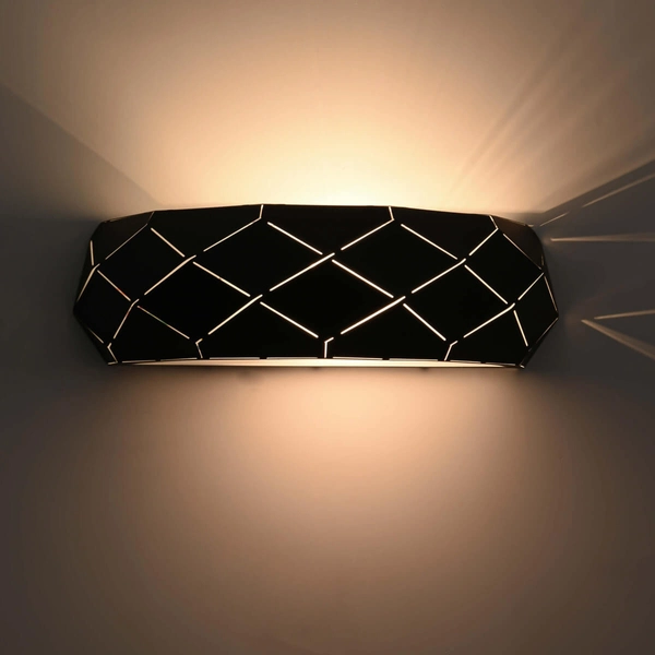 Kinkiet LAMPA ścienna REUS LP-8069/1W BK Light Prestige półokrągła OPRAWA geometryczna przyścienna czarna