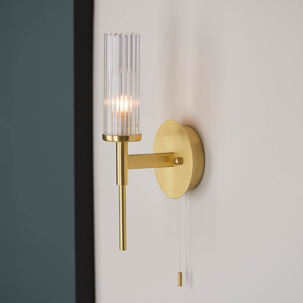 Lampa ścienna z włącznikiem Talo 96163 tuba metal mosiądz