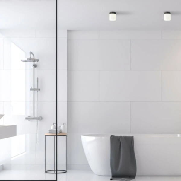 Łazienkowa lampa sufitowa Cayo 8055 szklana tuba biała czarna