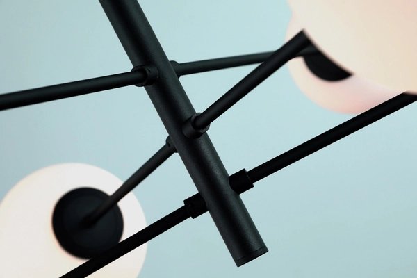 Nowoczesna lampa wisząca Oviedo do salonu balls czarna biała