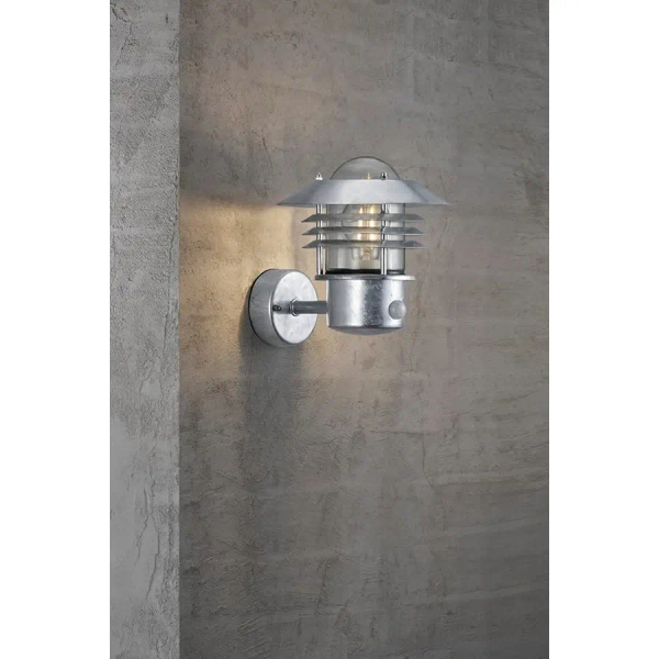 Elewacyjna lampa ogrodowa Vejers 25101031 metalowa IP54 cyna