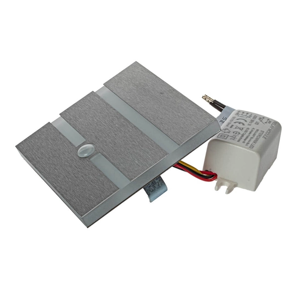 Lampa schodowa z czujnikiem Vox EKS1510 LED 0,6W 4000K biała srebrna