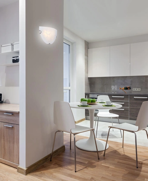 Vintage lampa ścienna Beris 11-20805 z wzorkami biała