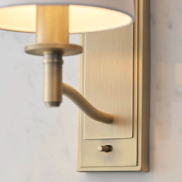 Kinkiet do salonu Ortona 70246 Endon z kloszem antyczny mosiądz ecru