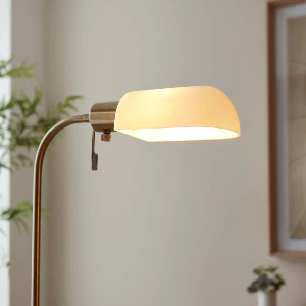 Klasyczna lampa podłogowa Pharmacy 114204 regulowana mosiądz