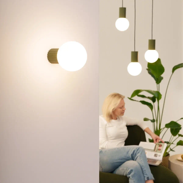 Łazienkowa lampa sufitowa HALO SL.1723 kulista szklana biała oliwkowa