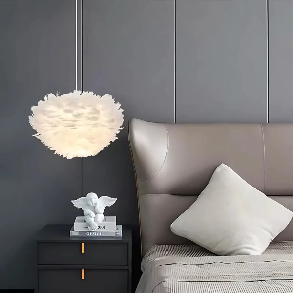 Pierzasta lampa sufitowa Feather CHUF-E27 dekoracyjny zwis dla dzieci biały