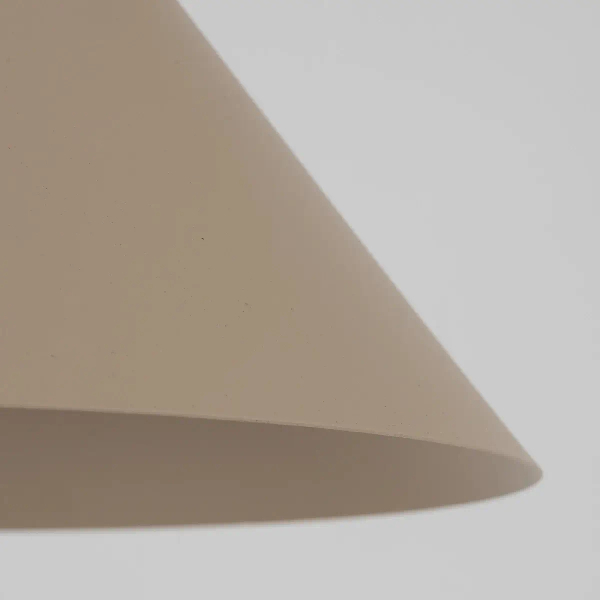 Modernistyczna wisząca lampa CONO S 10619 stożek metalowy beżowy