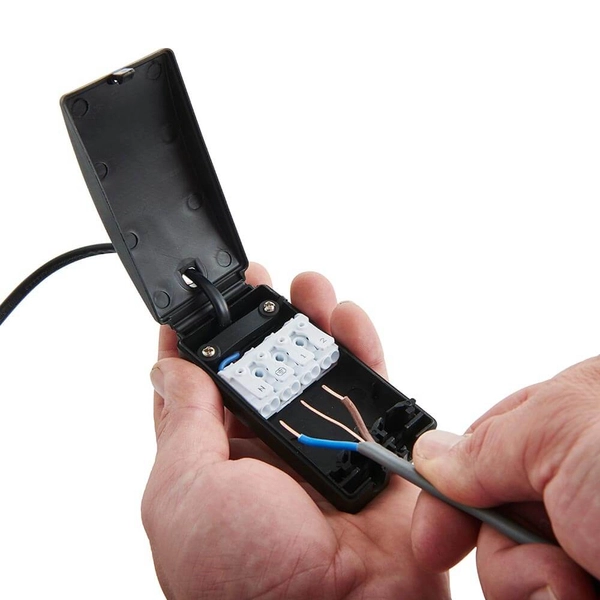 Podtynkowa lampa sufitowa Shield 74708 LED 8,5W 4000K IP65 biały