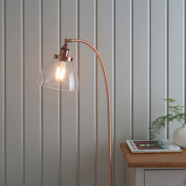 Szklana lampa podłogowa Hansen 77862 do salonu miedziany przezroczysty