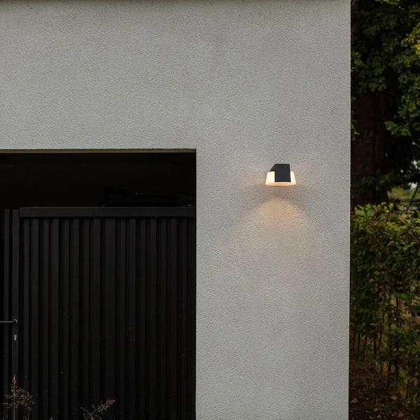 Zewnętrzny kinkiet ścienny MOON 5206001118 LED 11,1W 3000-4000K IP44 szary