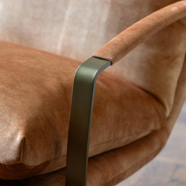 Fotel skórzany do sypialni Fabien 5055999253000 brązowy