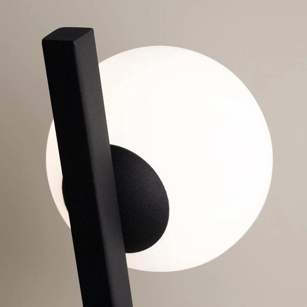 Lampa naścienna do salonu Kazimir MOD175WL-01B Maytoni bańka czarna biała